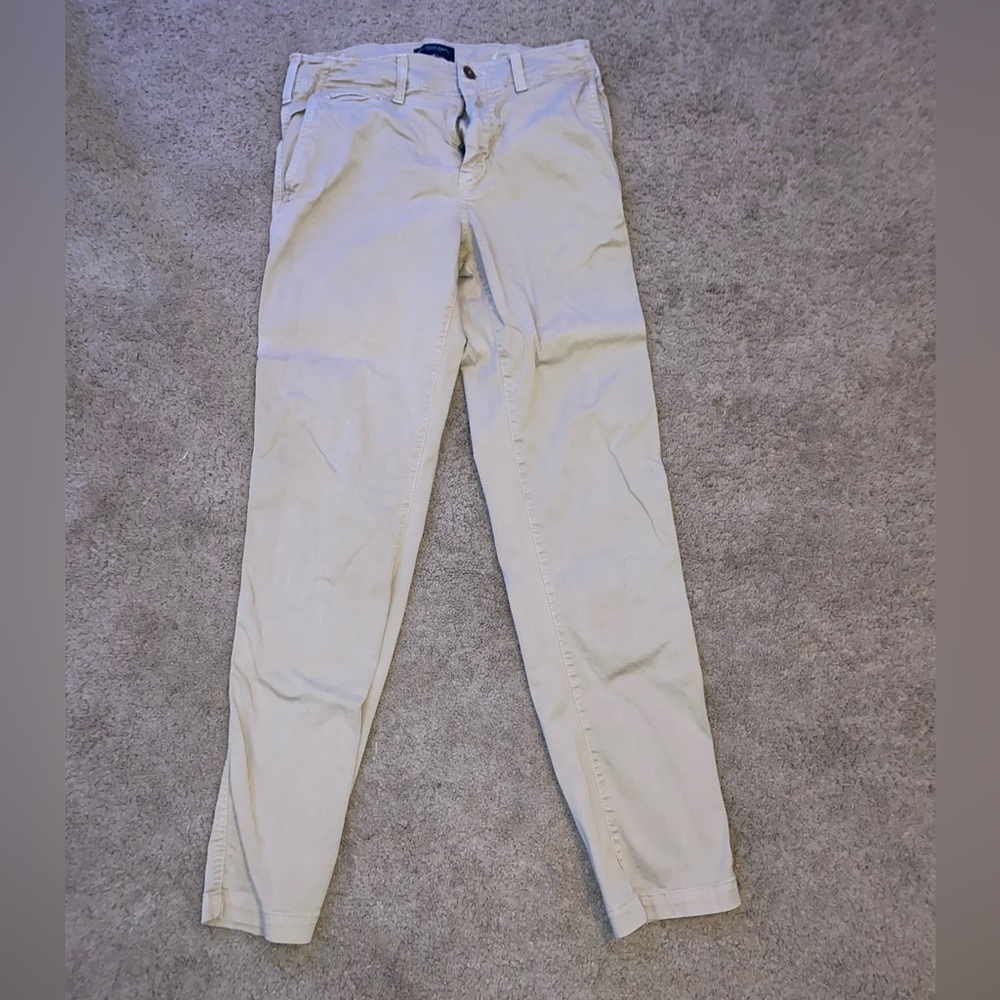 American eagle Kahki Pants